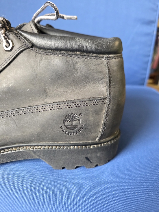 Timberland Black Leather Boots Men’s 8.5M Rugged Lace‑Up Workwear Chukka